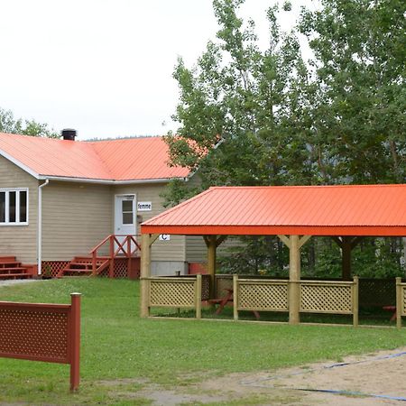 Prets-A-Camper Camping Tadoussac Εξωτερικό φωτογραφία